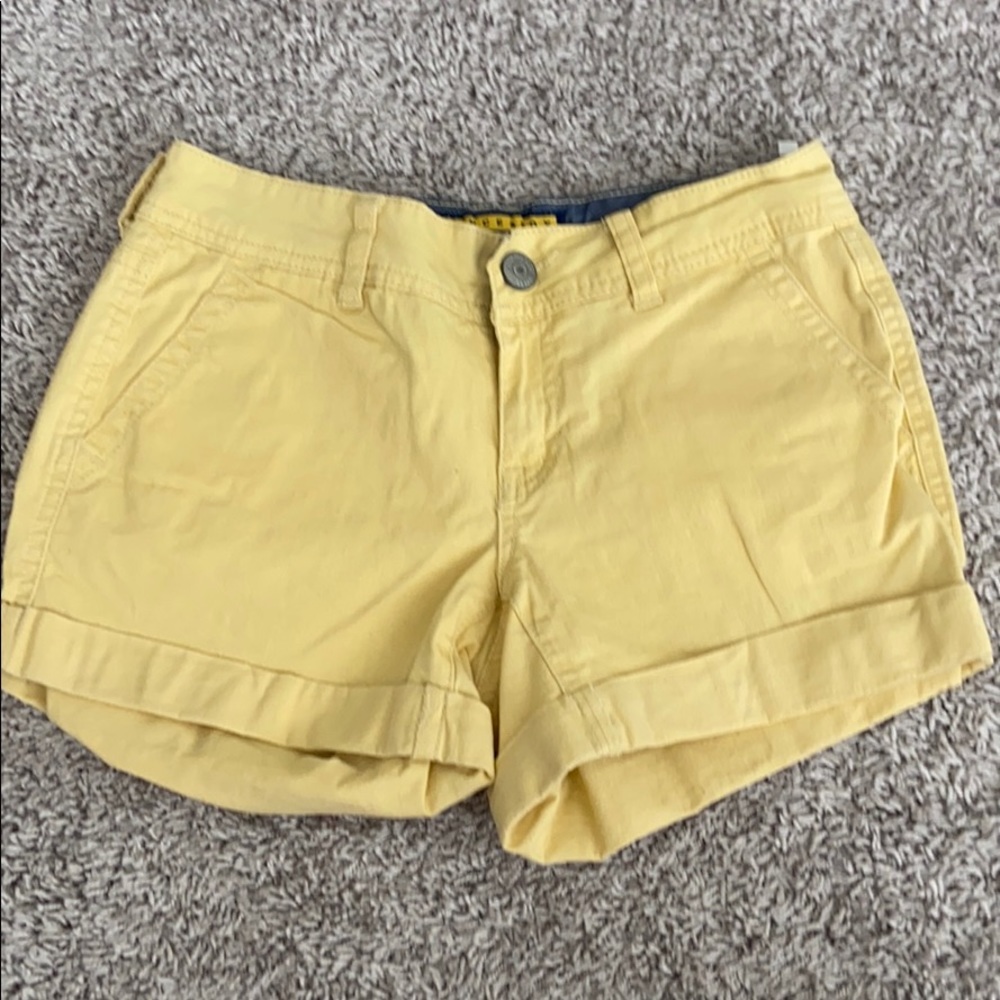 aeropastale yellow shorts